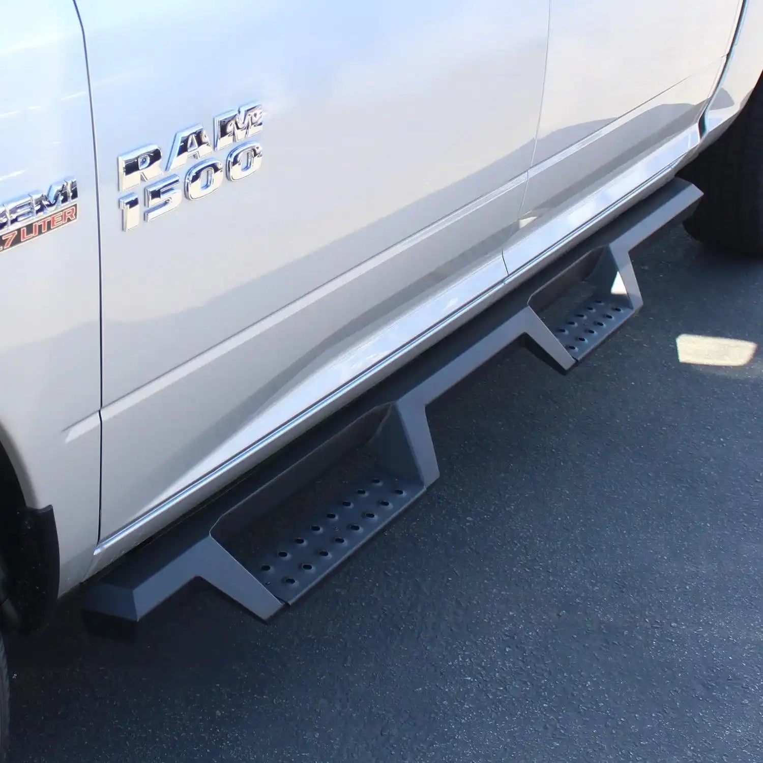 Westin 56-13565 - HDX Drop Nerf Step Bars Textured Black Powder Coated Kit Included Crew Cab Questions & Answers