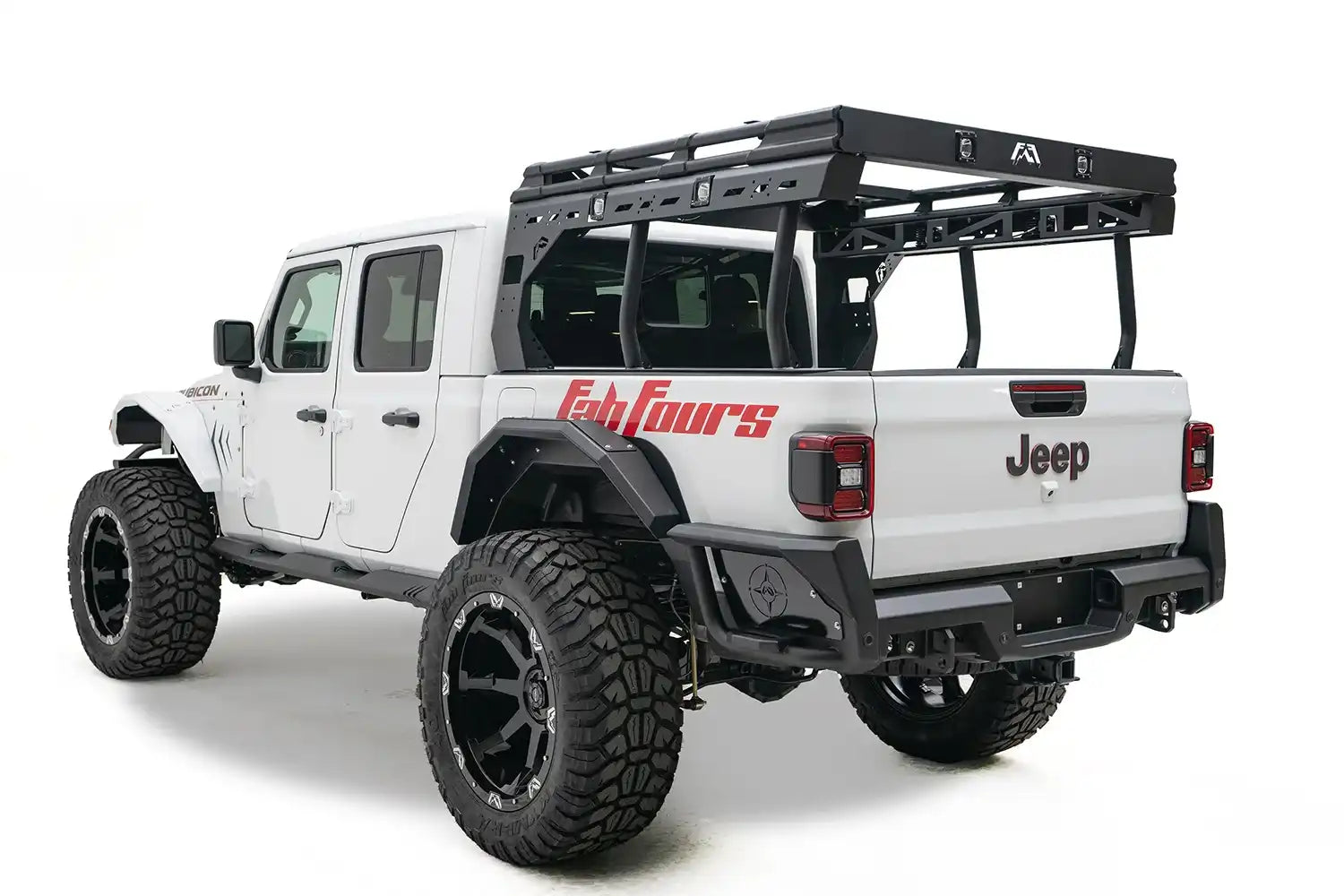 How can the overland rack be expanded?