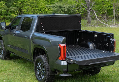 1-hard-folding-flipup-tonneau-cover-fully-open.jpg