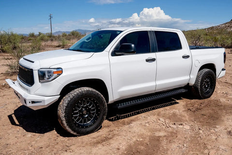 Raptor Series 2104-0133BT - 6.5 In Sawtooth Slide Track Running Boards Black Textured Aluminum 22-24 Toyota Tundra Double Cab