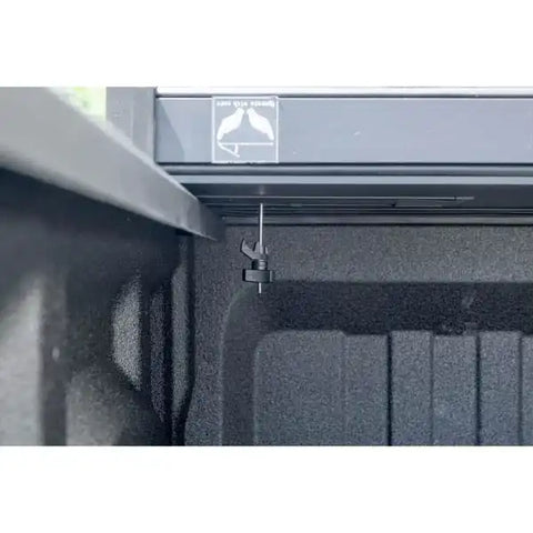 U-Guard HTF-1463 | Hard Trifold Tonneau Cover