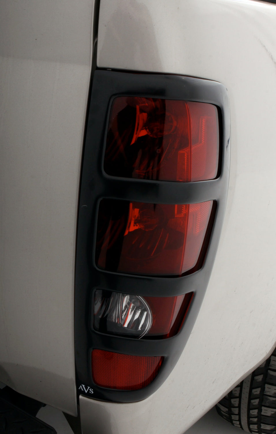 36146_on_vehicle_HR.jpg