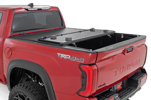 Rough Country 47514551A Hard Low Profile Aluminum Tonneau Cover - 22+ TOYOTA TUNDRA 5'7''