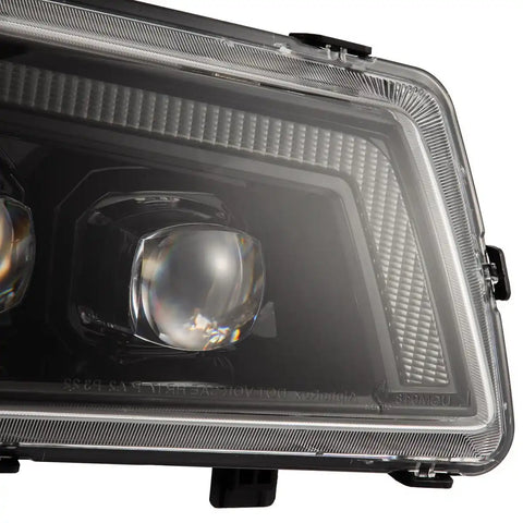 AlphaRex 880254 - Nova-Series Projector Headlights 03-06 Chevrolet Silverado/02-06 Avalanche (without body cladding)