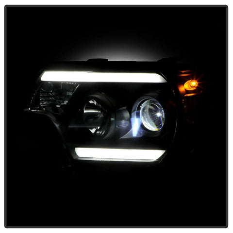 Spyder Auto 5088413 (Spyder Platinum) High-Power LED Module ( Low Beam ) Equipped Headlights - Black