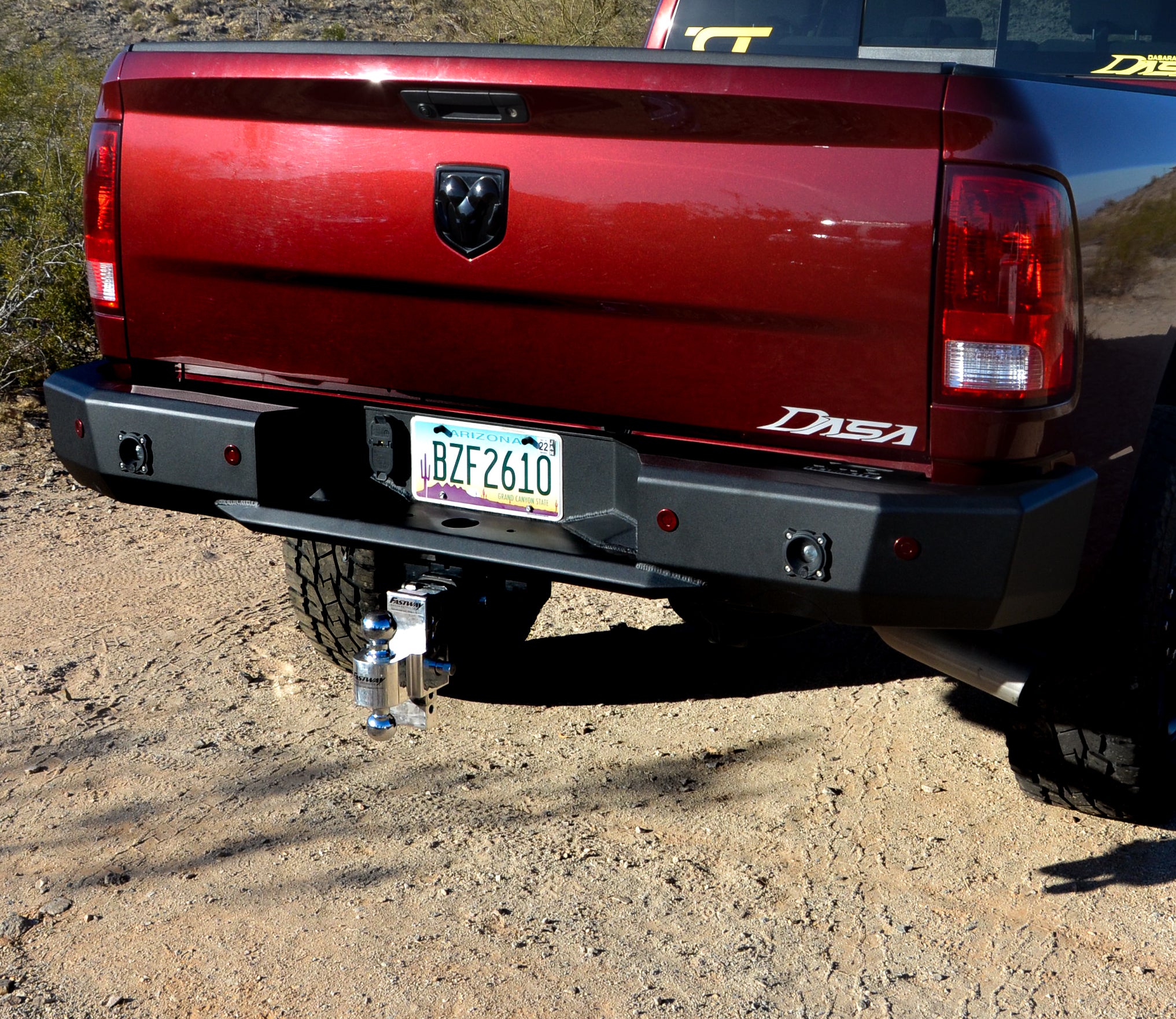 ici-alumilite-bumper-rbm97dgn-lifestyle.jpg
