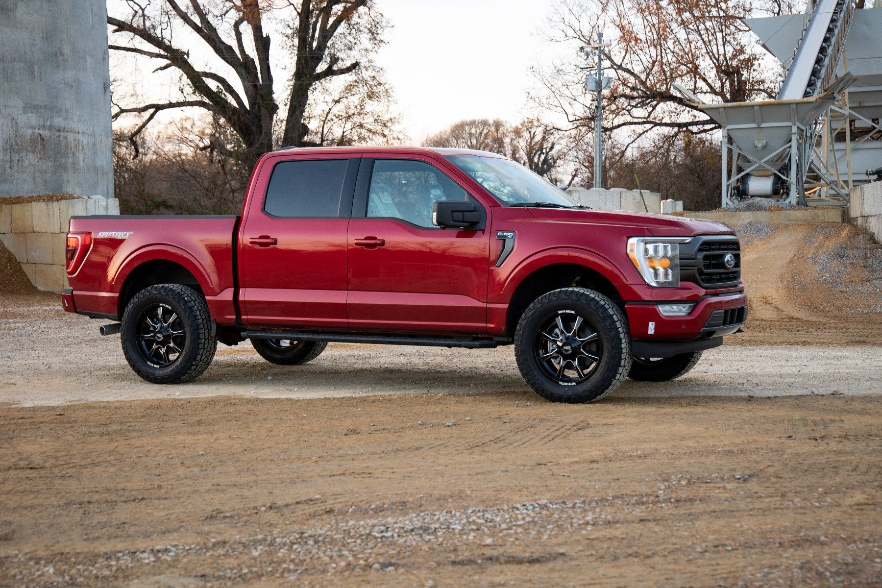 2 Inch Lift Kit | Molded | RR N3 | Ford F-150 2WD/4WD (2021-2025)