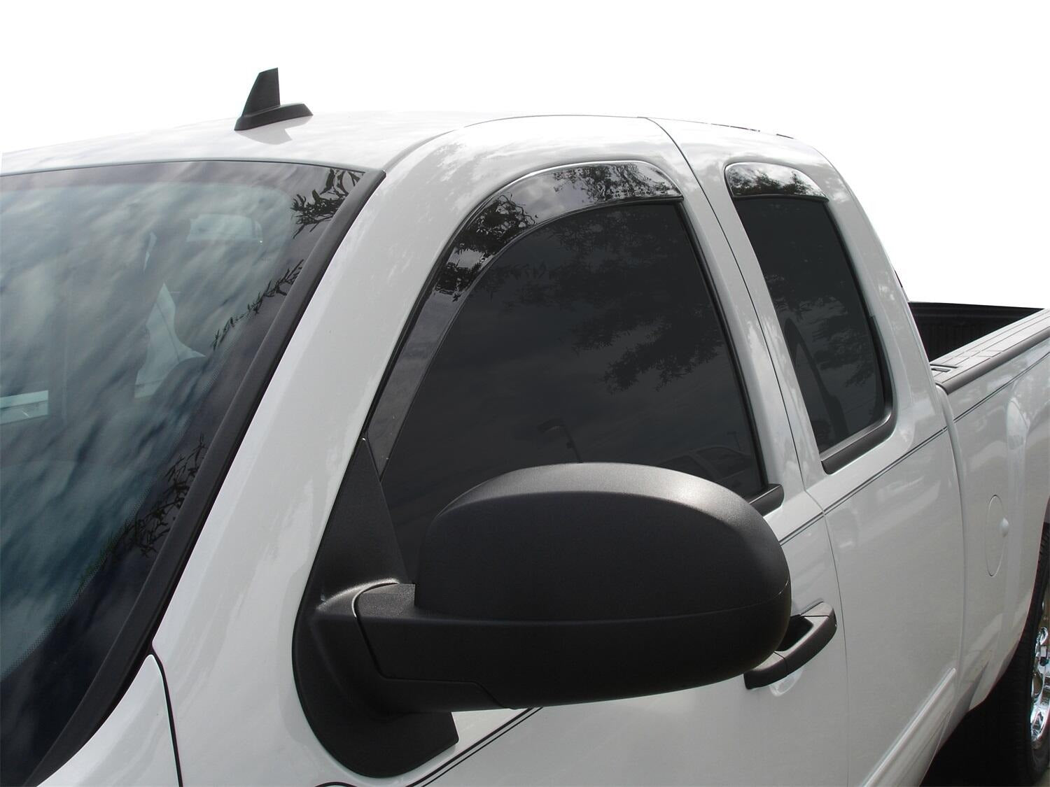 894024_on_vehicle_HR.jpg