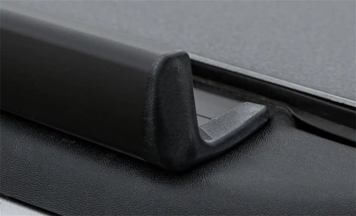 ADARAC_Utility_Rail_Matte_Black_Finish.jpg