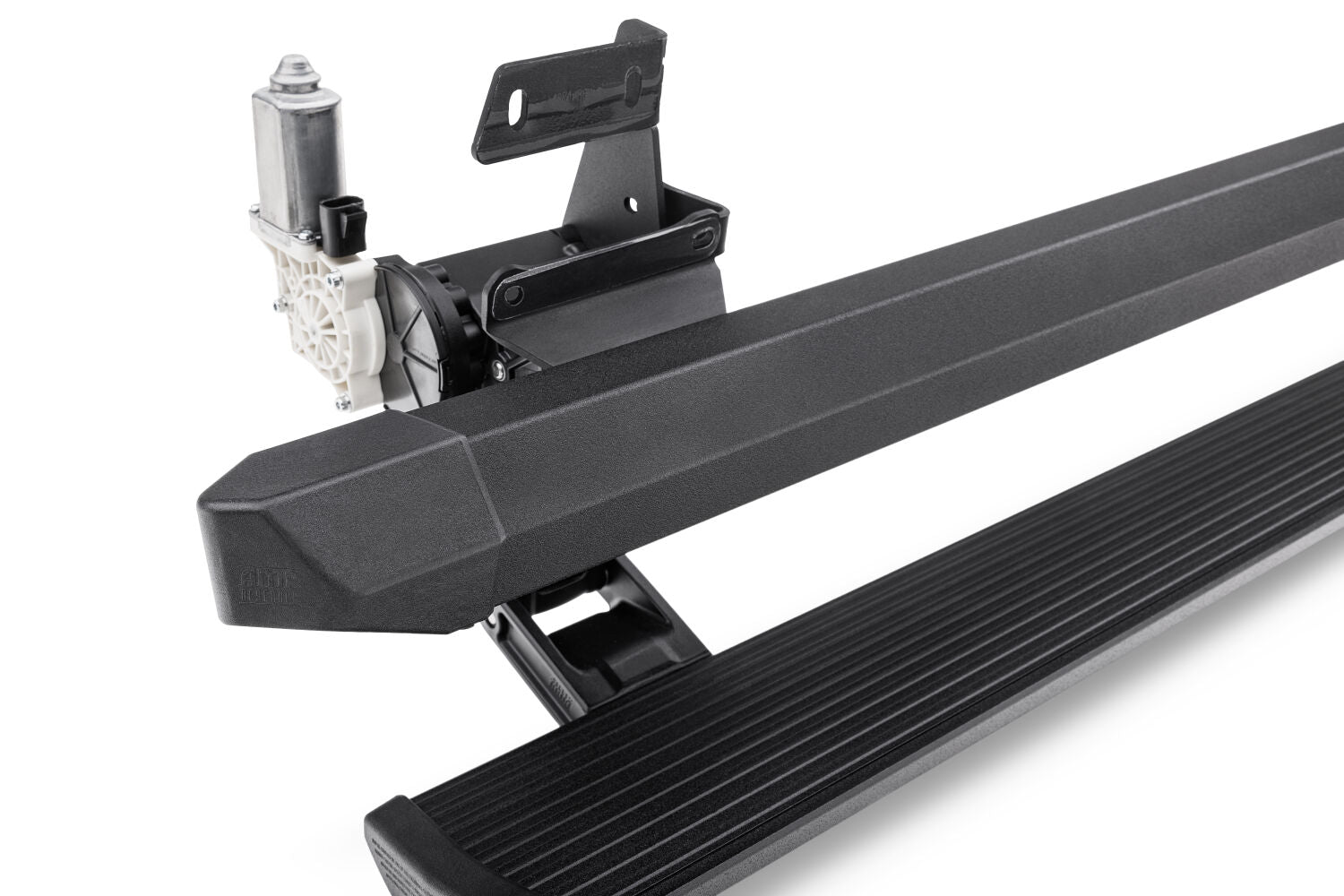 AMP-powerstep-xl-2022-ford-super-duty-77242-01a-23-10-09-on-white-studio-130.jpg