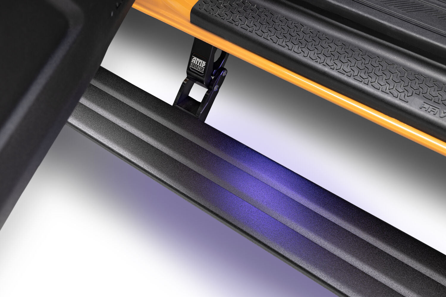 AMP-smart-series-2022-ford-bronco-amp-86140-01a-orange-12042023-onwhite-032.jpg