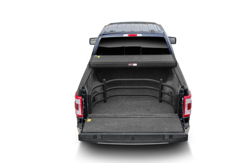 AMPamp-bedxtender-sport-2020-ford-f150-dark-blue-studio-13.jpg