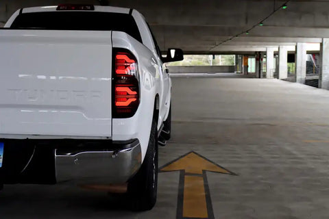 AlphaRex 672050 - LED Taillights Black-Red
