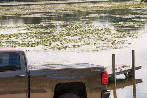 BAKBK_BakFlip_FiberMax_Silverado_cover_closed_H.jpg
