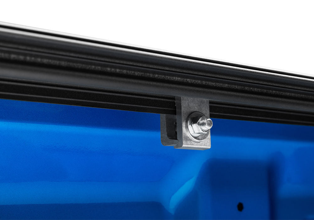BAKbak-revolver-x4Ts-2022-ram-1500-trx-blue-studio-06.jpg