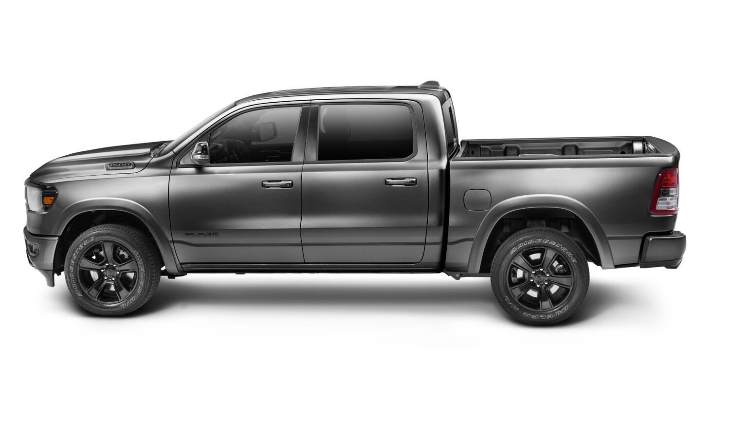 BWRbw_OEflares_19-21ram1500_graniteCrystMtlc_side_50928-65.jpg