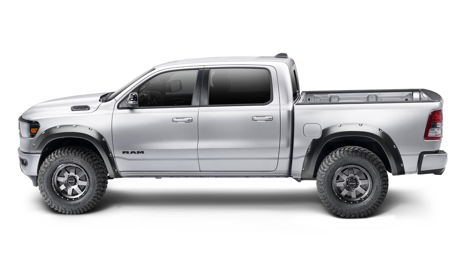 BWRbw_PocketStyle_flare_21Ram1500_side_50924-02.jpg