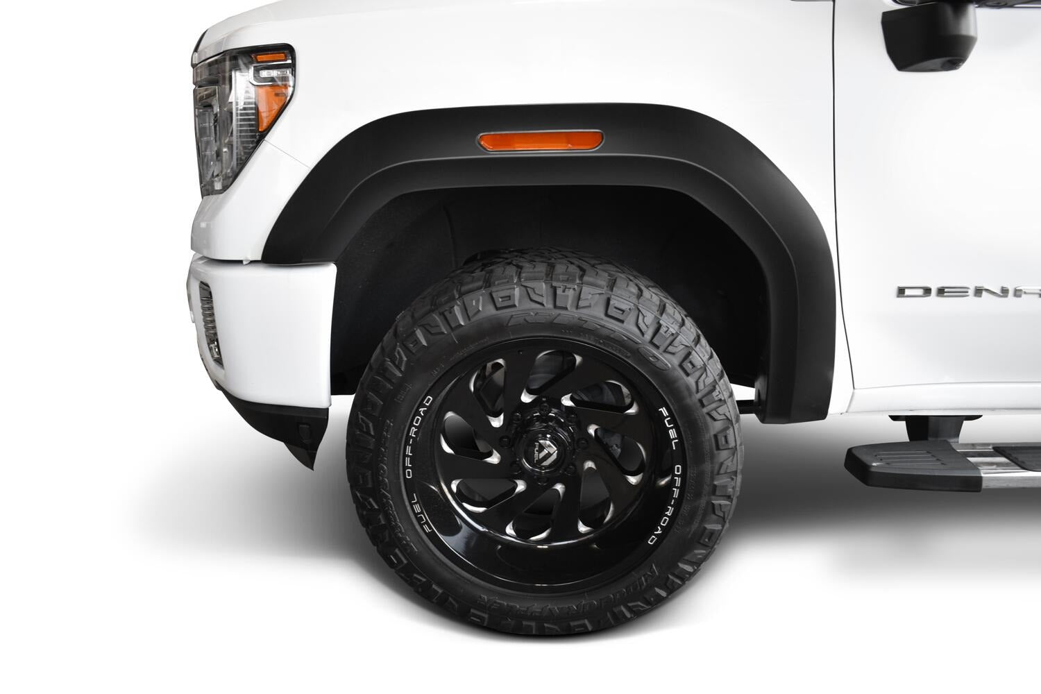 BWRbw_extend-a-fender_Flares_20gmcSierrahd_front_40988-02.jpg