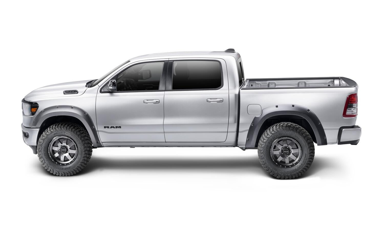 BWRbw_forgeflare_19-21Ram1500_side_rep.jpg