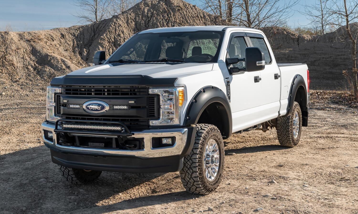 BWRbw_pocketStyleFlares_2017F250_3qtr_v2_20942-02.jpg