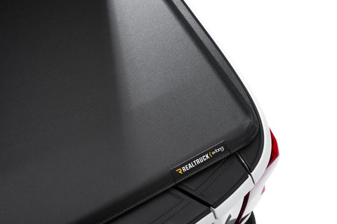 EX_TrifectaALX_22Silverado_Detail_06_Badge_RT.jpg
