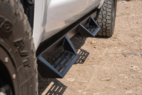 Raptor Series GTS80TY Magnum RT Gen 2 - Drop Steps Black Textured Alloy Steel 07-21 Toyota Tundra CrewMax Cab