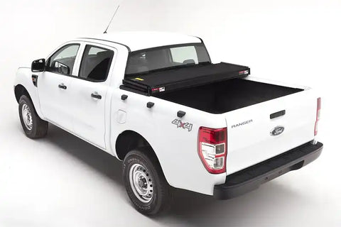 Extang 83640 - Solid Fold 2.0 16-18 Hilux Revo Dbl Cab (1523mm)