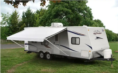 CAREFREE/CO. DG0680042 STOCK CO SOK 68' WHT