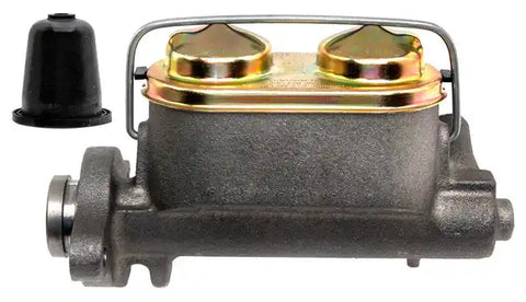 MASTER CYLINDER