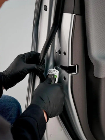 WEATERSTRIP ADHESIVE