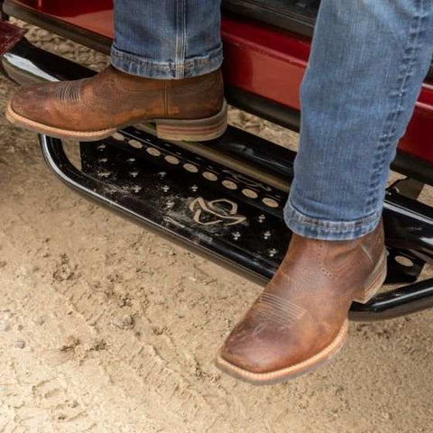 Ranch Hand RSF17DC8B6S Nerf Bar - Truck Wheel to Wheel With Drop Down Steps With Be
