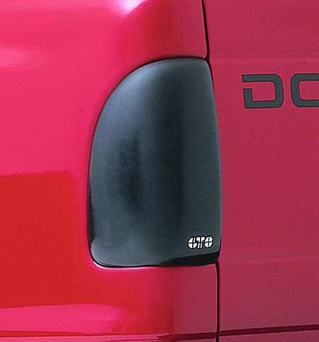 GT STYLING GT4154 TAILIGHT BLKOUT 2010 MUST