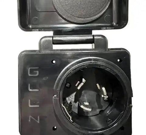 HUGHES AUTO SV50API 50A SAFEVIEW SMART POWER INLET