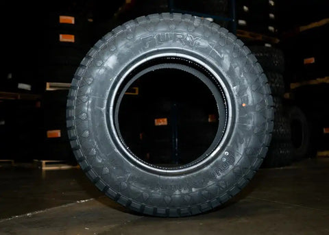 LT305/55R20 FURY AT
