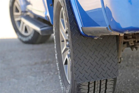 Dee Zee DZ1808TB Flaps Brite-Tread Universal 11x19 Notched