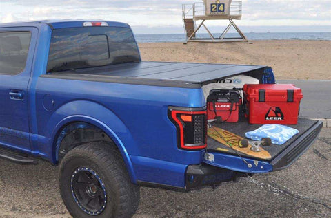 LEER 650112 HF650M Hard Folding Tonneau Cover 2015+ FORD F150 5.5 ft