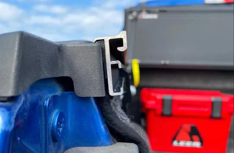 LEER 650400 HF650M 2017+ FORD SUPER DUTY 6'9'