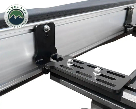 NOMADIC AWNING  180 WITH ZIP IN WAL