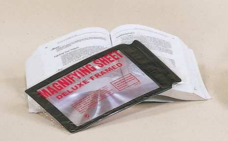 DELUXE MAGNIFYING SHEET