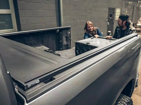 Retrax EQ0732 Tonneau Cover Retrax EQ Power Retractable Matte Black Aluminum Rem
