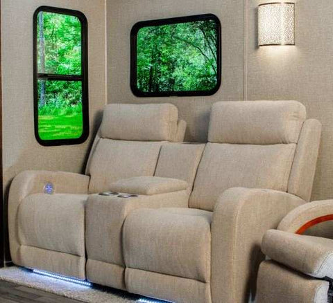 SEISMIC RIGHT HAND RECLINER