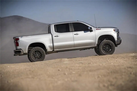 Pro Comp Suspension K1175BP 6 INCH LIFT KIT WITH RUNNER SHOCKS