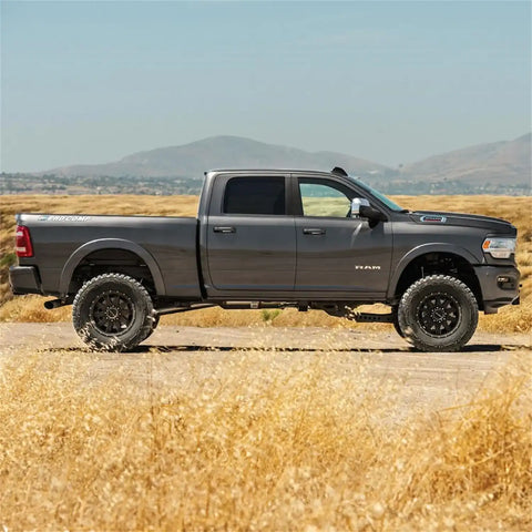 Pro Comp Suspension K2107M Lift Kit