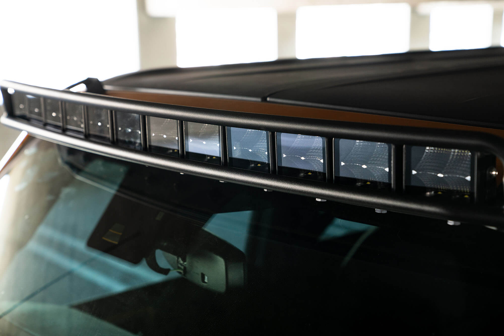 LBBR-03_On Vehicle_HardTop (7).jpg