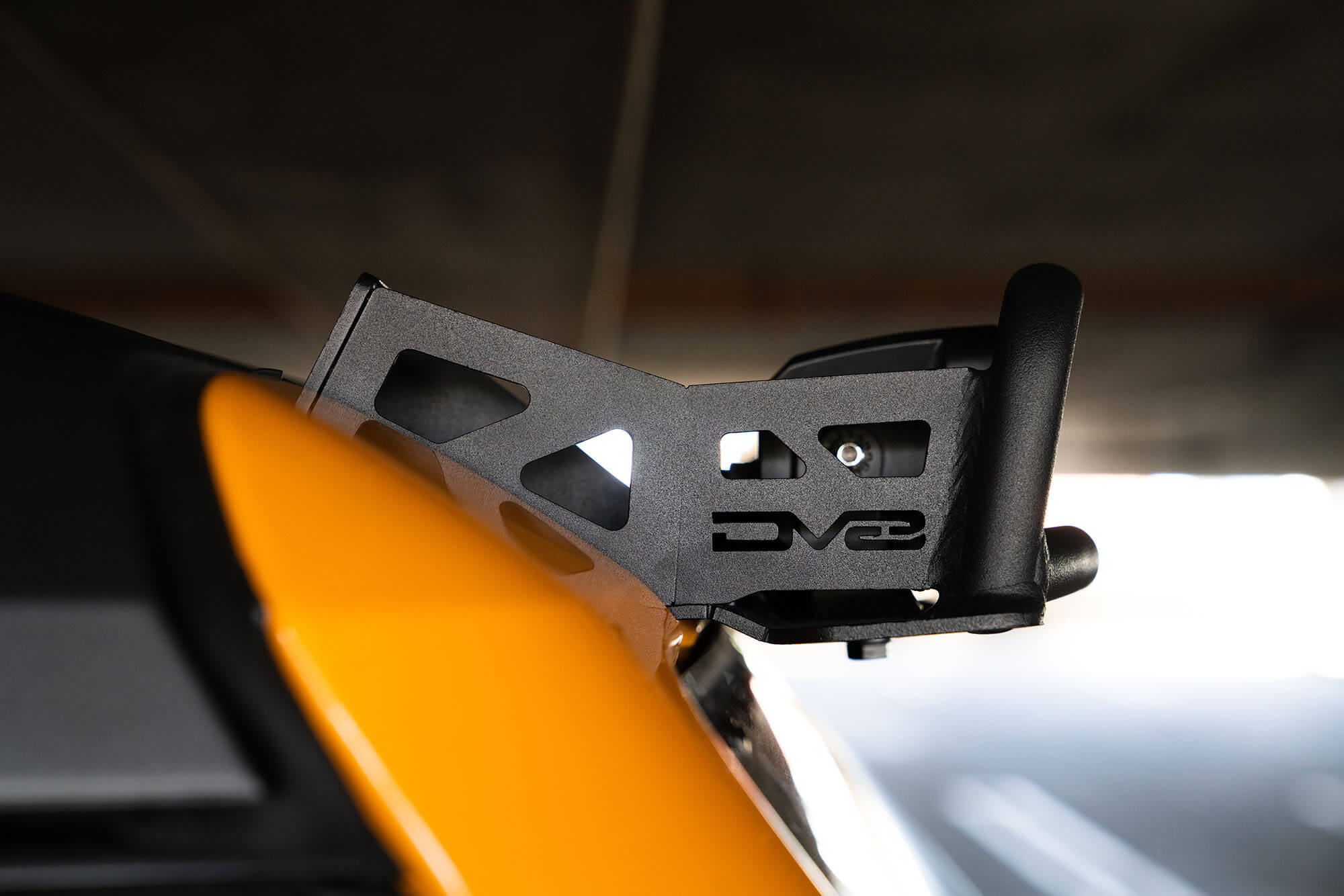 LBBR-03_On Vehicle_HardTop (9).jpg