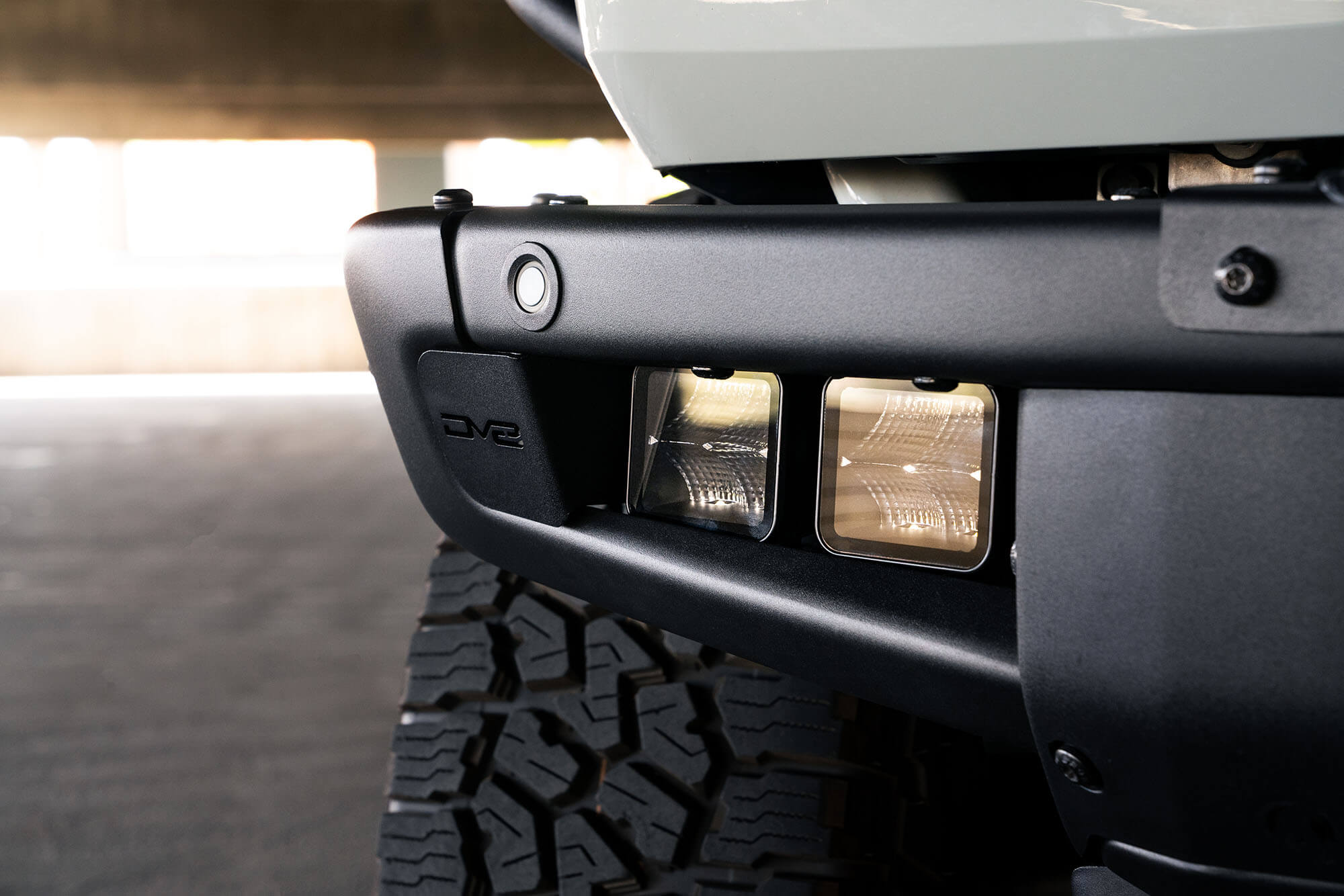 LBBR-05_On Vehicle (7).jpg