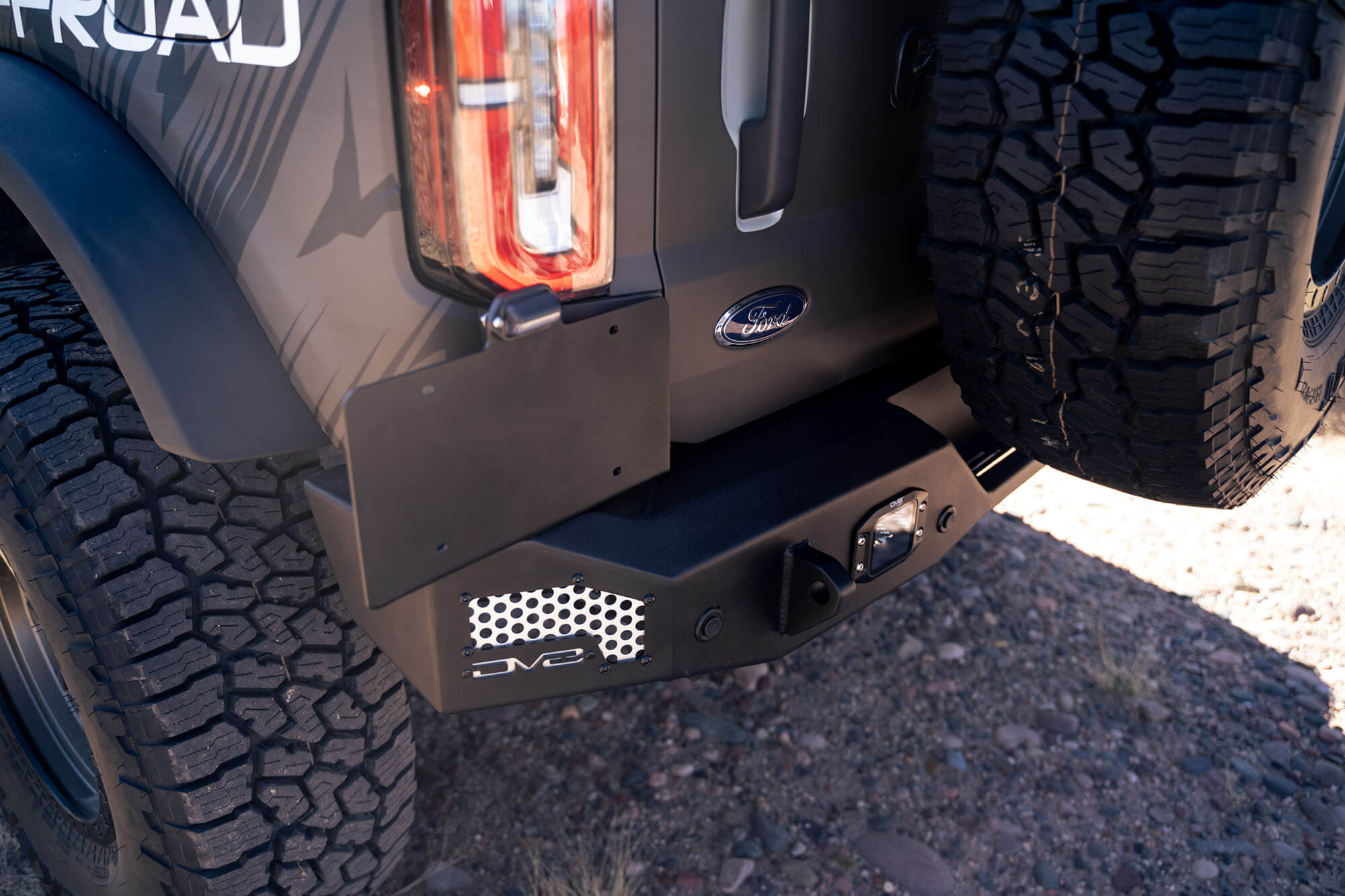 RBBR-01_On Vehicle (12).jpg