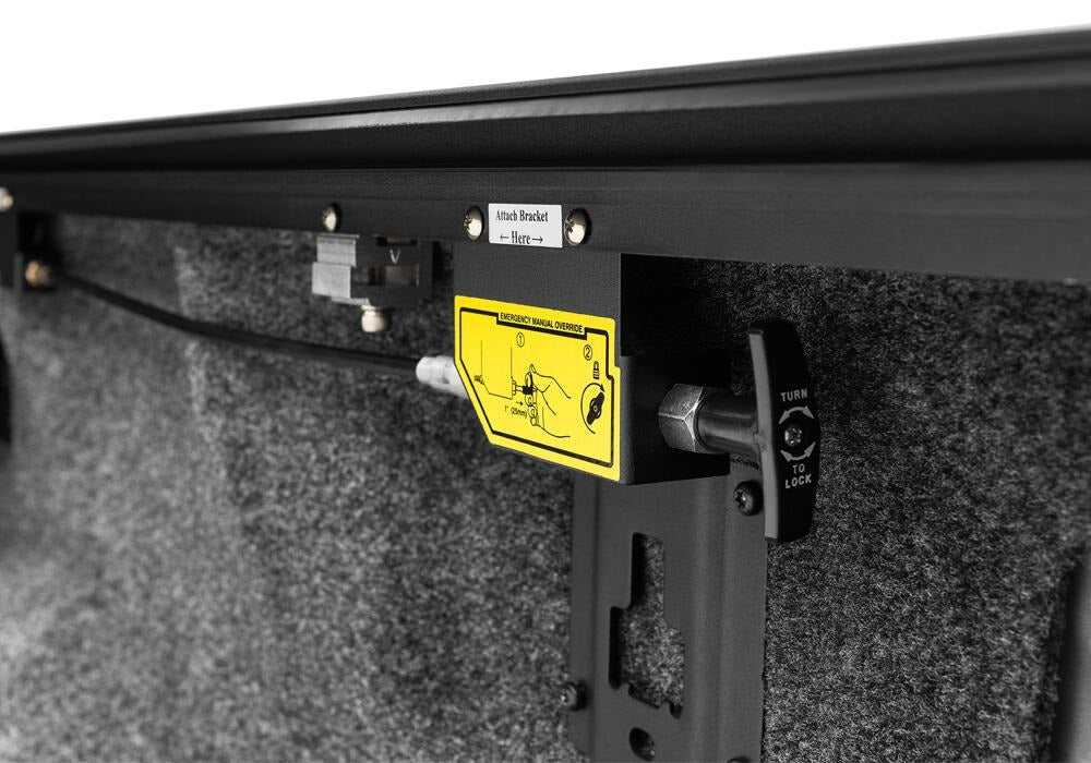RNL_E-Series_21Ford-F150_Details_07ManualOverride.jpg