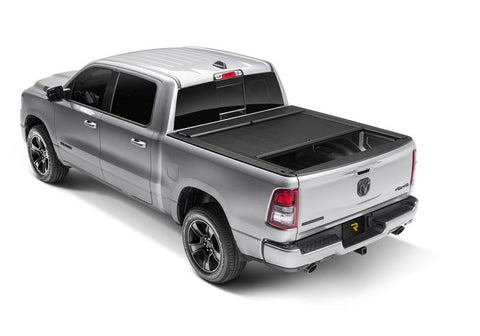 RNLroll-n-lock-m-series-2019-ram-1500-silver-studio-08.jpg