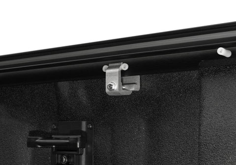 RX_PowerTraxProMX_Ford-Raptor-Details-02-Rail-Clamp.jpg